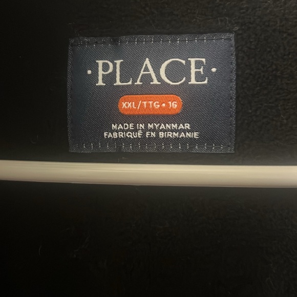 Puff Jacket with fur around hoodie. - Picture 2 of 4